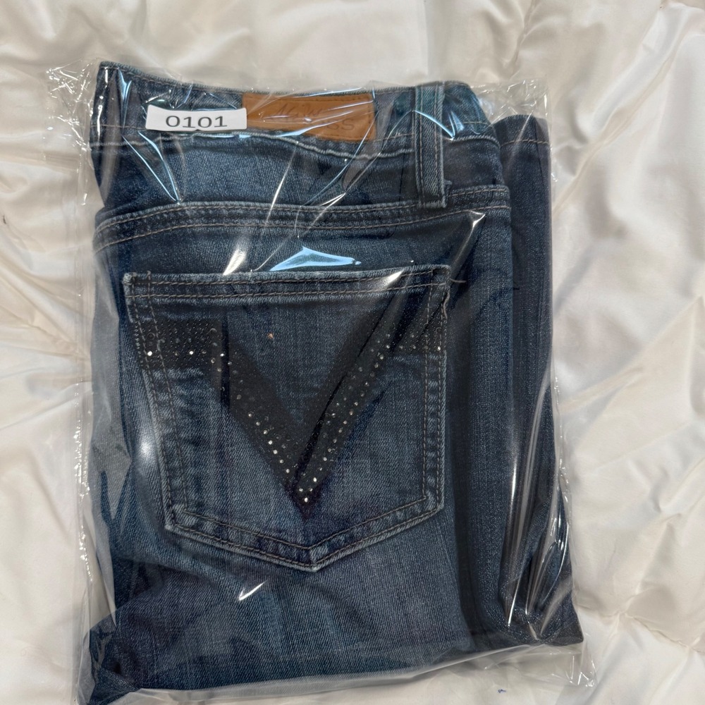 Miss Vigoss Y2K Low Rise Straight Leg Jeans McBling Medium Wash 2000s Size 4 - Picture 8 of 12